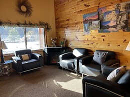 Mountain View Lodge & Cabins