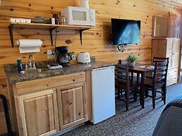 Mountain View Lodge & Cabins