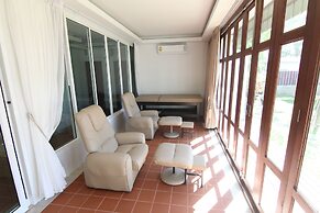 Bhu Tarn Koh Chang Resort and Spa