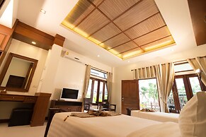 Bhu Tarn Koh Chang Resort and Spa