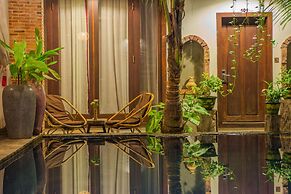 Cambana d'Angkor Suites