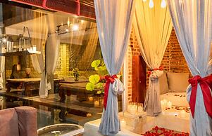 Cambana d'Angkor Suites