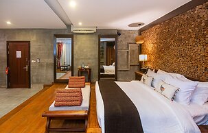 Cambana d'Angkor Suites