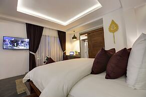 Solitaire Damnak Villa Hotel