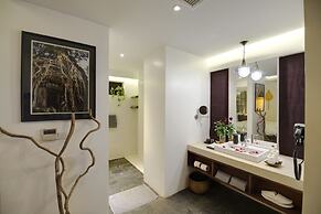 Solitaire Damnak Villa Hotel