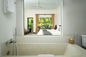 Landing Gold By Amatak