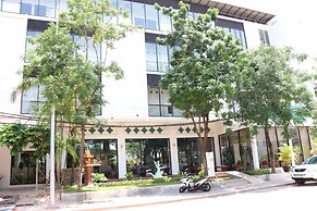 Landing Gold By Amatak