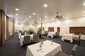 Landing Gold By Amatak