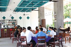 Landing Gold By Amatak