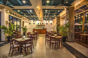 Landing Gold By Amatak