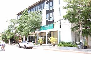 Landing Gold By Amatak