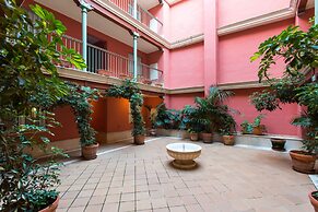 The Zentral Suites & Apartments