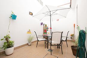 The Zentral Suites & Apartments