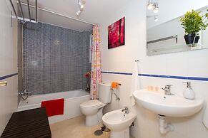 The Zentral Suites & Apartments