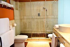 The Zentral Suites & Apartments