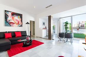 The Zentral Suites & Apartments