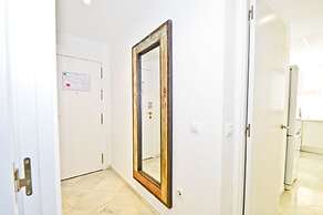 The Zentral Suites & Apartments