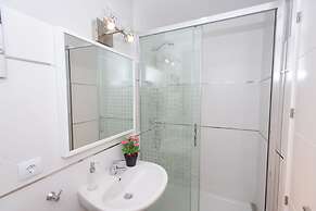 The Zentral Suites & Apartments