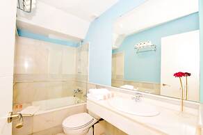 The Zentral Suites & Apartments