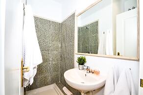 The Zentral Suites & Apartments