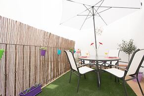 The Zentral Suites & Apartments