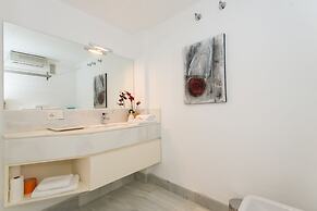 The Zentral Suites & Apartments