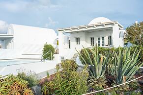 Oia Sunset Villas