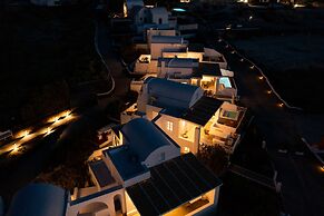 Oia Sunset Villas
