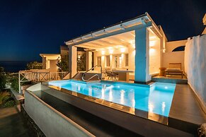 Oia Sunset Villas
