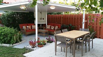 Downtown Hollywood Boutique Hotel