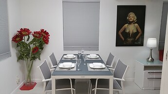 Downtown Hollywood Boutique Hotel