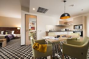 Bo33 Hotel Family & Suites