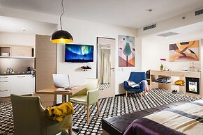 Bo33 Hotel Family & Suites