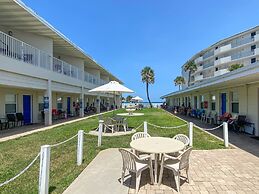 Ocean Court Beachfront Hotel