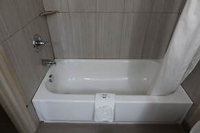 West Worth Inn and Suites