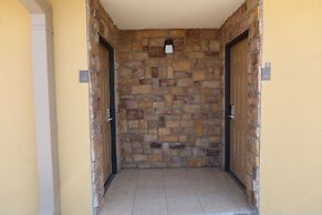 West Worth Inn and Suites