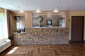 West Worth Inn and Suites