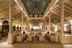 The Cove Suites at Blue Waters Resort and Spa