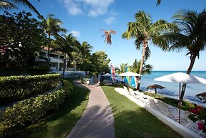 The Cove Suites at Blue Waters Resort and Spa