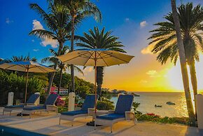 The Cove Suites at Blue Waters Resort and Spa