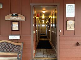 Beachcomber Inn