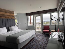 Cannery Pier Hotel & Spa