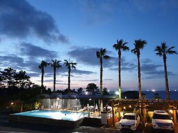 Sea Cliff Hotel Jeju