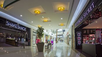 Ayla Bawadi Hotel & Mall