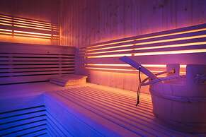 Ayla Bawadi Hotel & Mall