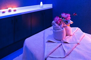 Ayla Bawadi Hotel & Mall