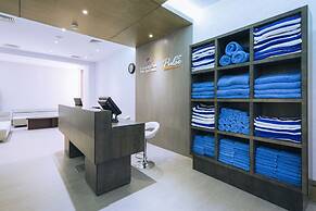 Ayla Bawadi Hotel & Mall