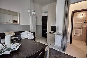 Rouge Hotel International