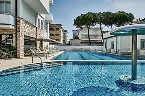 Rouge Hotel International