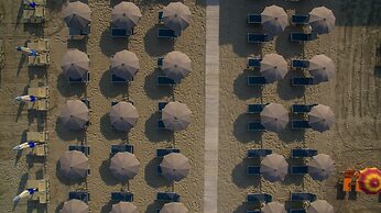 Rouge Hotel International